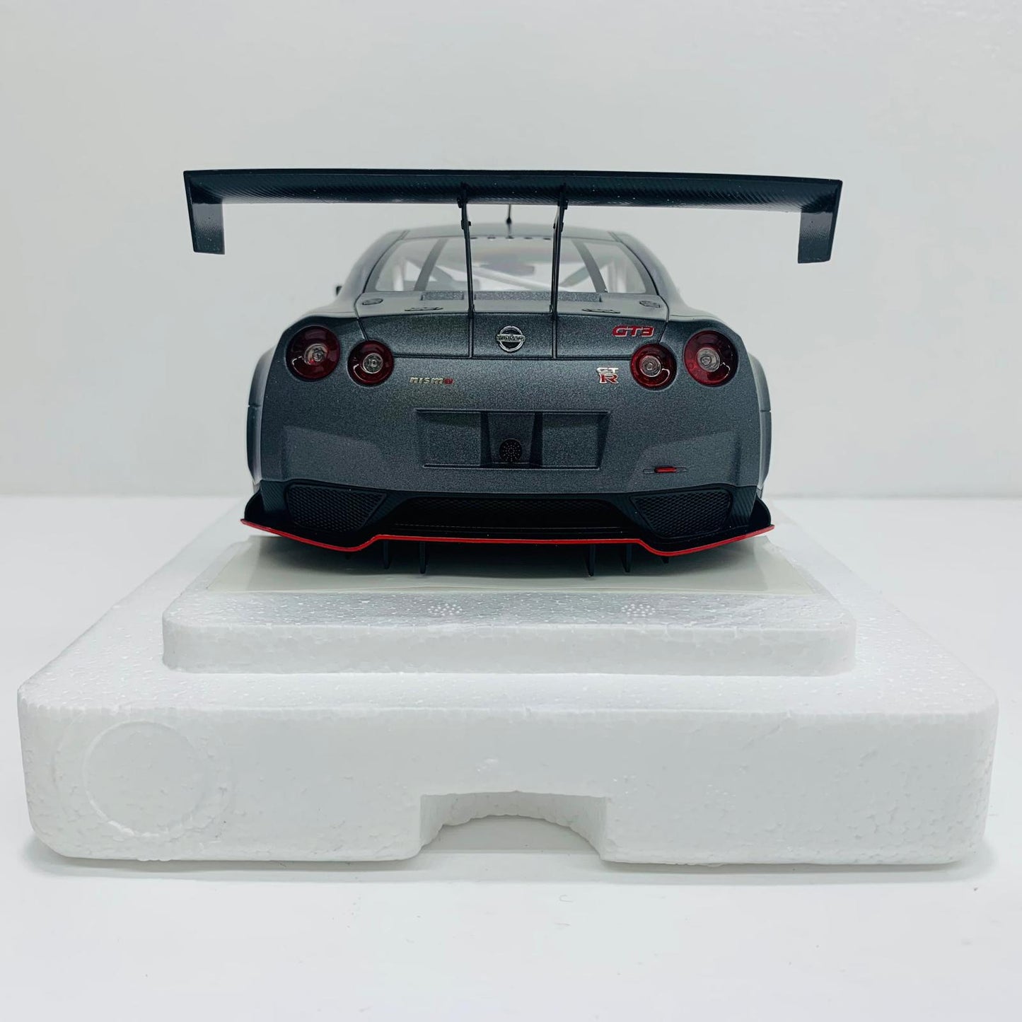おもちゃ・玩具 1/18 日産 GT-R NISMO GT3(ダークマット・グレー) その他TOY【飾磨店】