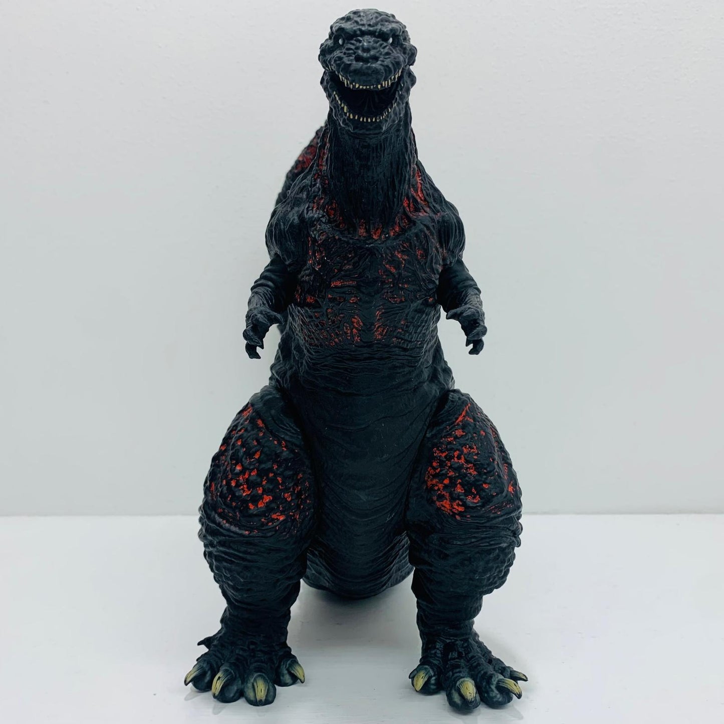 フィギュア ゴジラ2016「シン・ゴジラ」怪獣王シリーズ【フィギュア】【飾磨店】