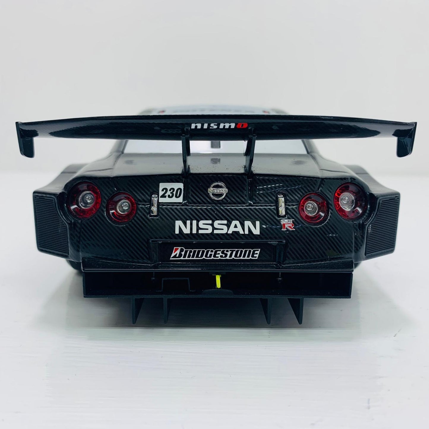 おもちゃ・玩具 1/18 GT-R TEST CAR SUPER GT 2008 BRIDGESTONE #230(ブラック) その他TOY【飾磨店】
