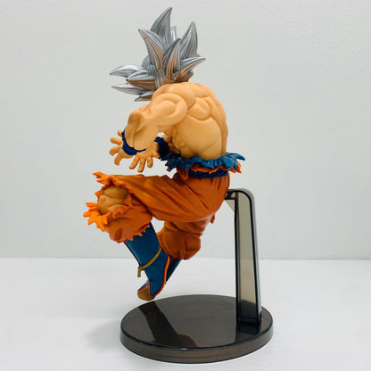 フィギュア 孫悟空(身勝手の極意)「ドラゴンボール超」地球育ちのサイヤ人-孫悟空(身勝手の極意)-ナムコ限定【フィギュア】【飾磨店】