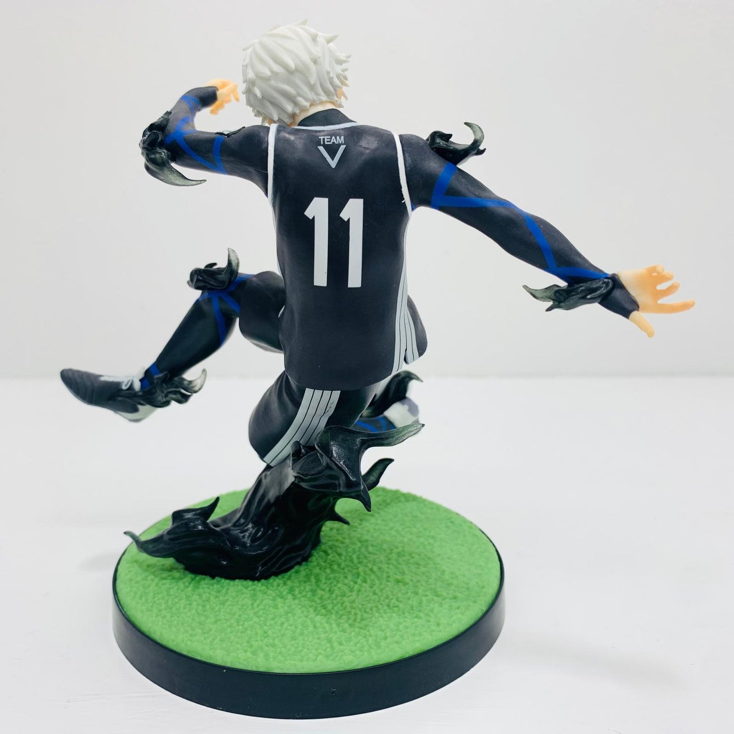 フィギュア C賞/凪誠士郎フィギュア「武器を持て破壊者(ストライカー)よ!!/一番くじブルーロック」 一番くじ C賞【フィギュア】【飾磨店】