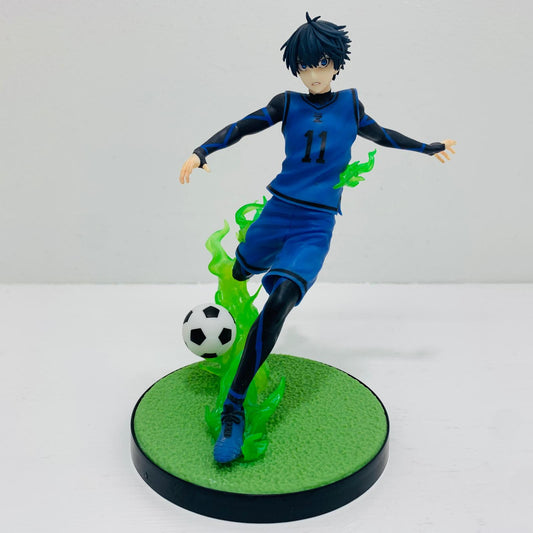 フィギュア A賞/潔世一フィギュア「武器を持て破壊者(ストライカー)よ!!/一番くじブルーロック」 一番くじ A賞【フィギュア】【飾磨店】