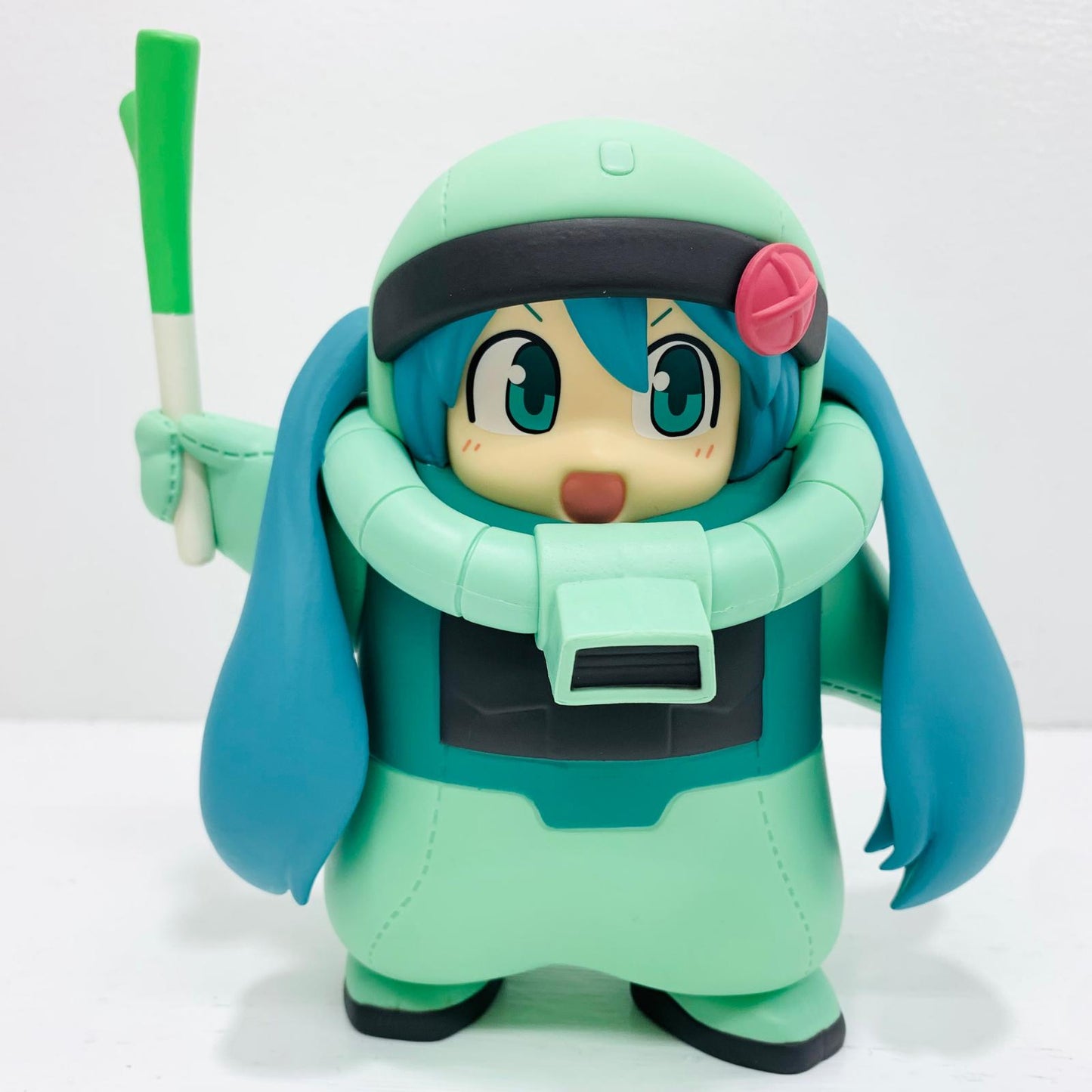 フィギュア ザクぐるみ[初音ミクVer.]フィギュア「ガンダム45周年×初音ミク」【フィギュア】【飾磨店】