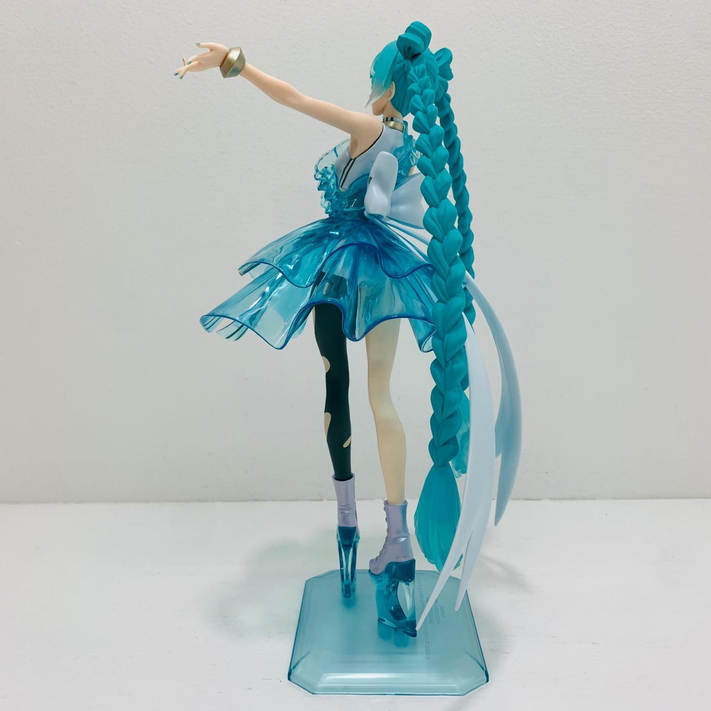 フィギュア 初音ミク-EmeraldGem-BANPRESTOEVOLVEClearluxeフィギュア「初音ミク」【フィギュア】【飾磨店】