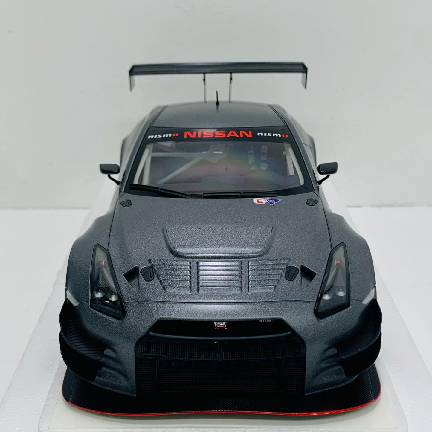 おもちゃ・玩具 1/18 日産 GT-R NISMO GT3(ダークマット・グレー)【飾磨店】