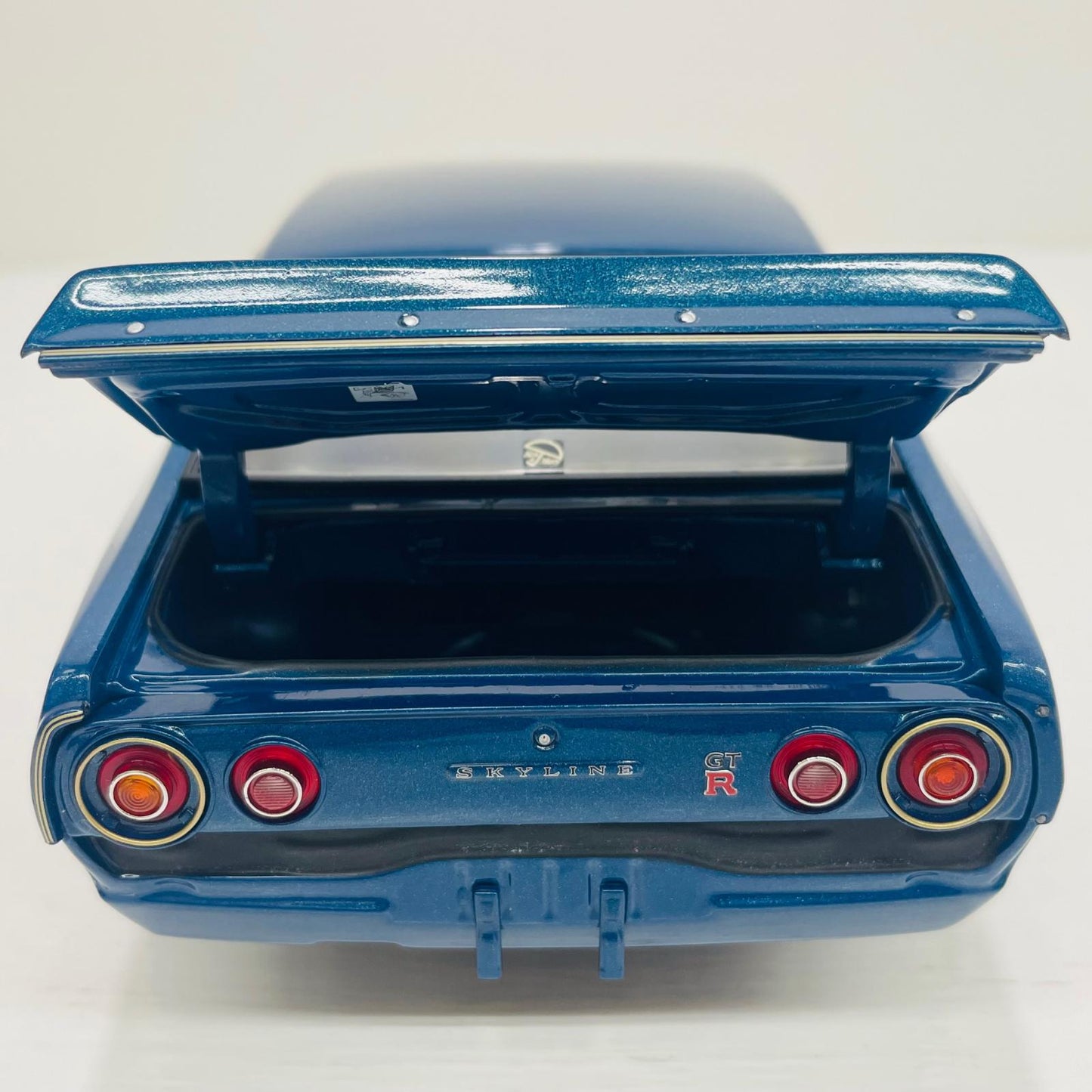 おもちゃ・玩具 1/18 Nissan Skyline GTR KPGC110 Tokyo MotorShow1972(ブルーメタリック)【飾磨店】