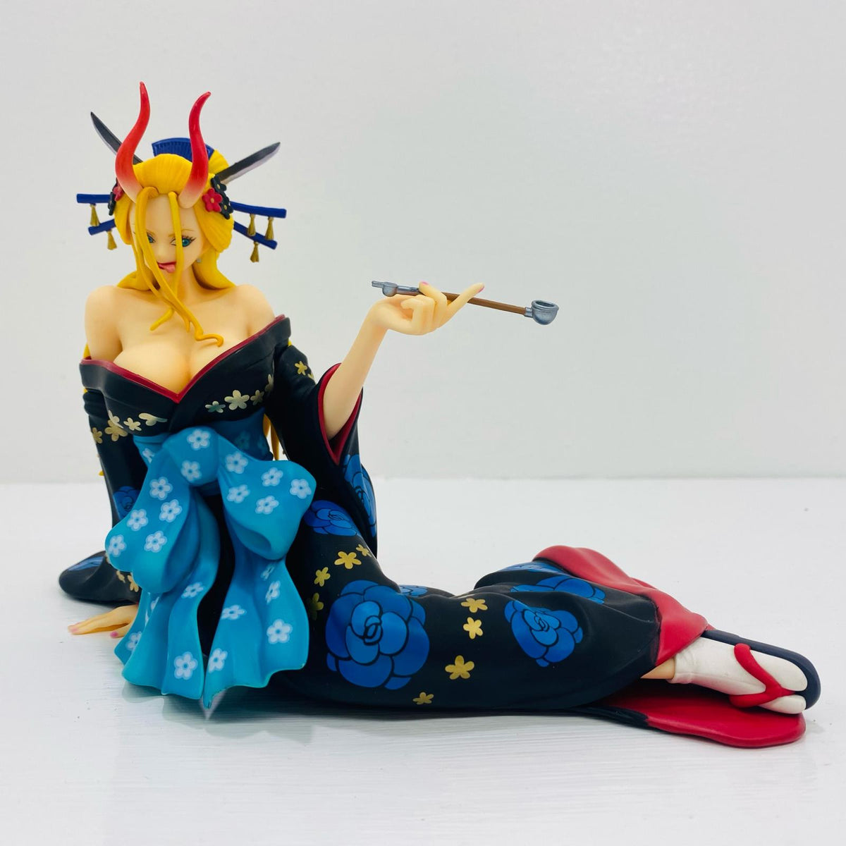 フィギュア C賞ブラックマリアMASTERLISEEXBLOOM「GIRL’SCOLLECTION覇ノ煌/一番くじワンピースEXONEPIECE」 一番くじ C賞 62247【フィギュア】【飾磨店】
