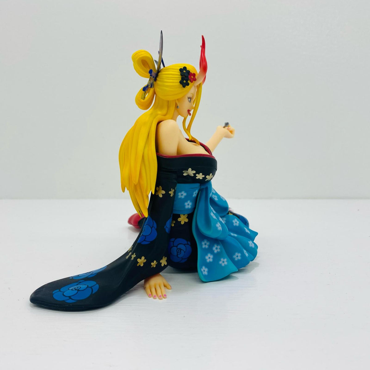 フィギュア C賞ブラックマリアMASTERLISEEXBLOOM「GIRL’SCOLLECTION覇ノ煌/一番くじワンピースEXONEPIECE」 一番くじ C賞 62247【フィギュア】【飾磨店】