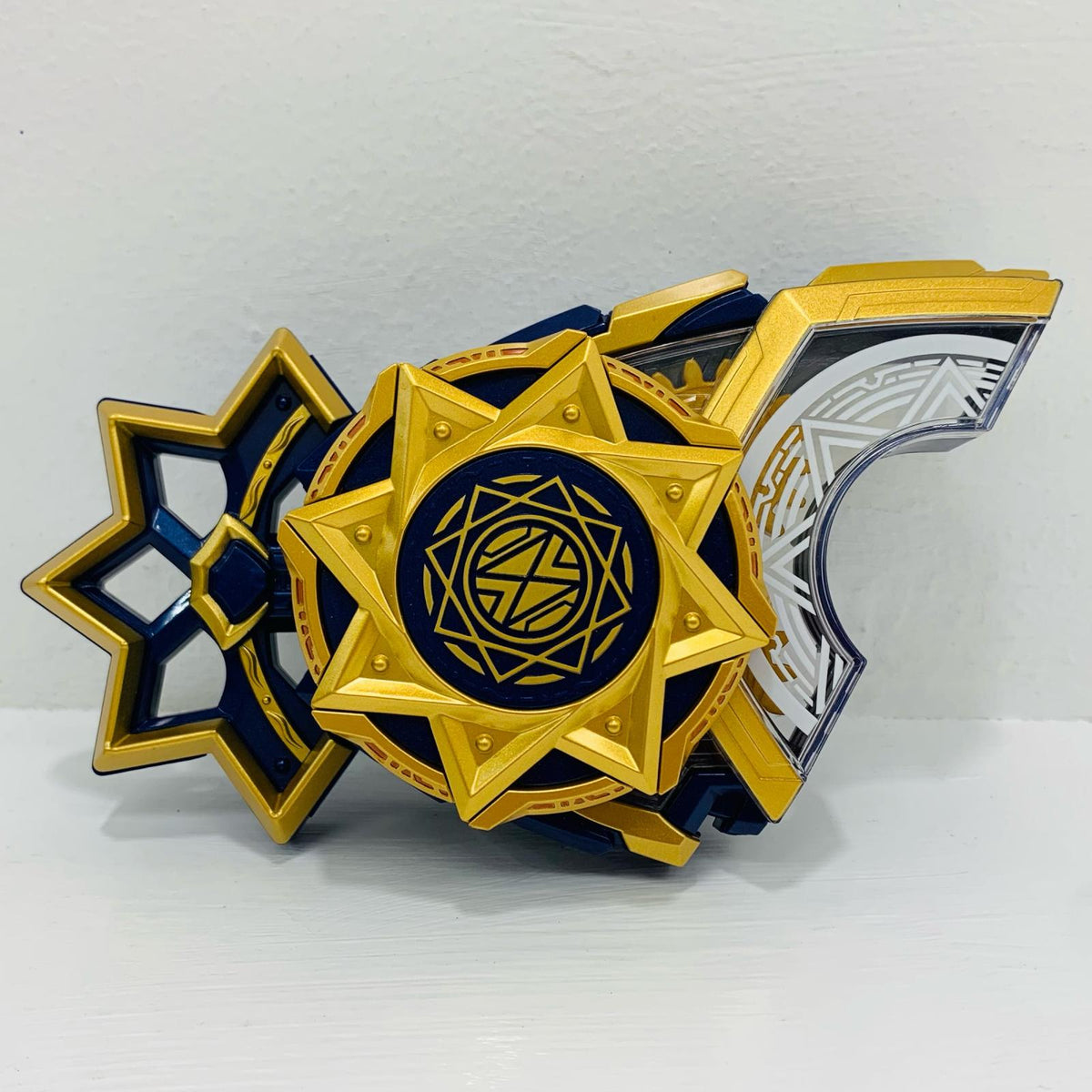 フィギュア PREMIUMDXメモリアルファンタジーレイズバックル「仮面ライダーギーツ」プレミアムバンダイ限定【フィギュア】【飾磨店】