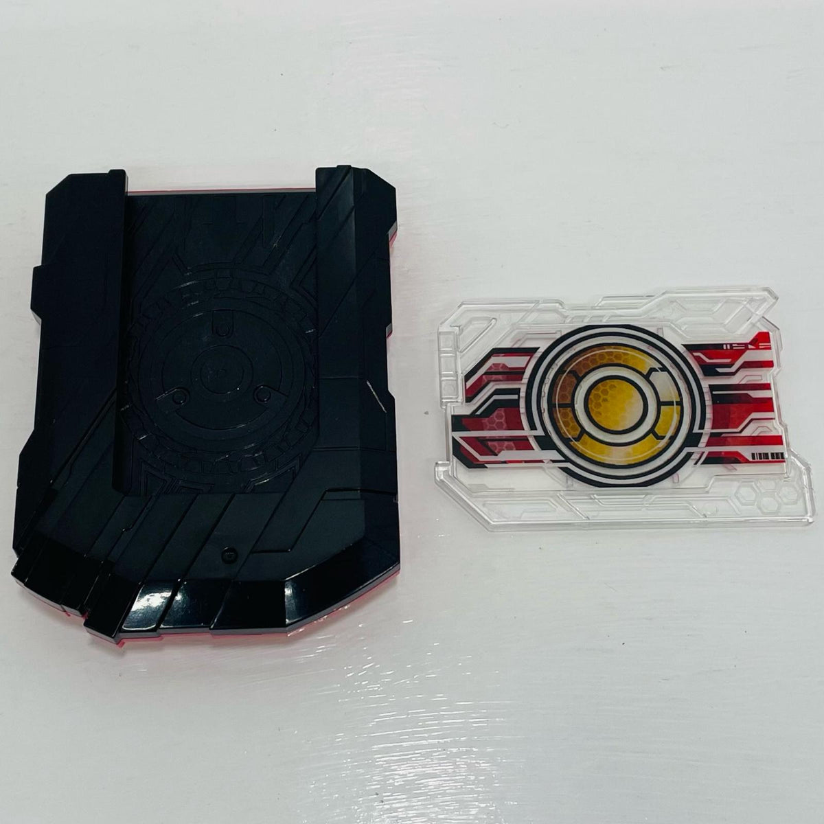 おもちゃ・玩具 変身ベルトDXヴィジョンドライバー「仮面ライダーギーツ」プレミアムバンダイ限定【飾磨店】