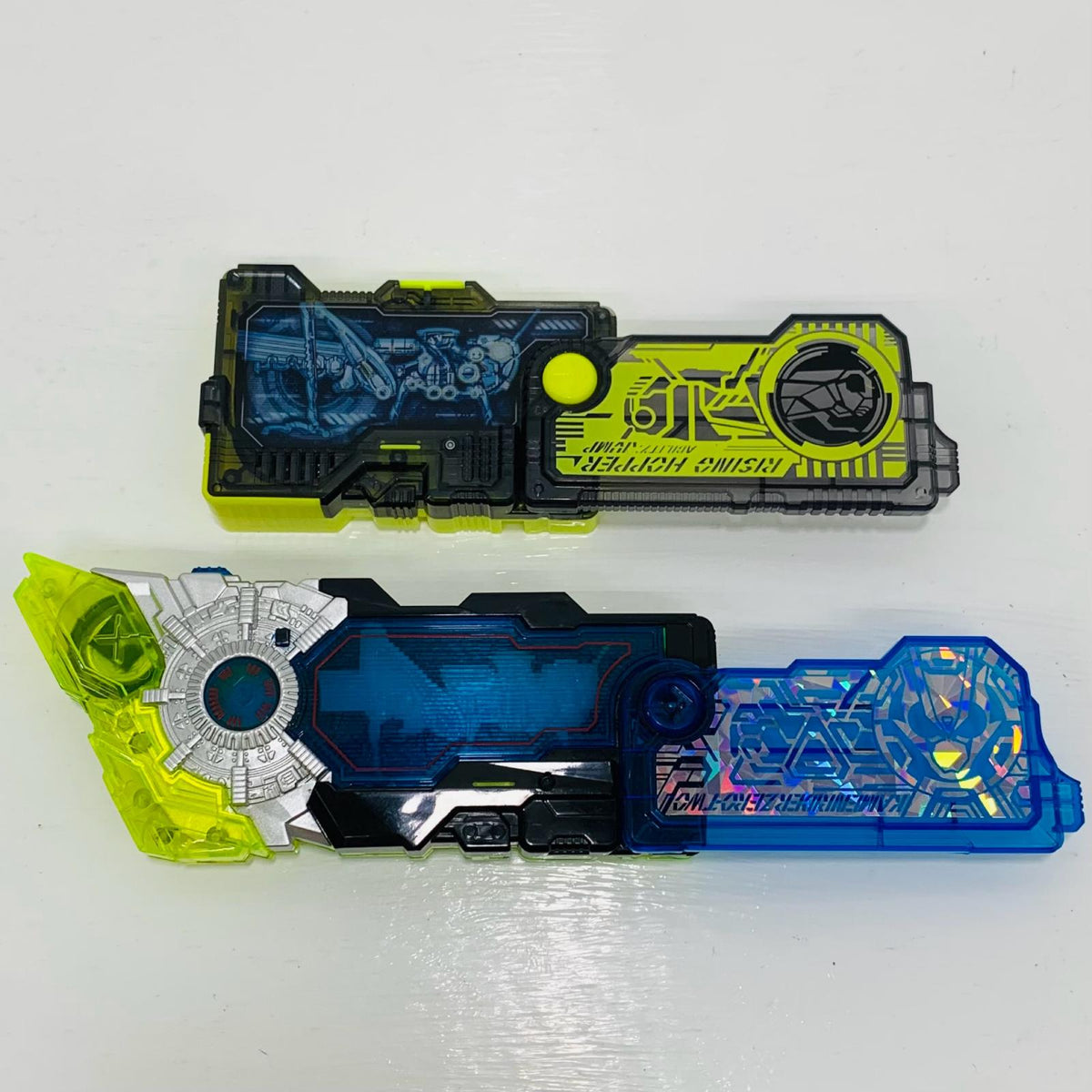おもちゃ・玩具 変身ベルトDX飛電ゼロワンドライバー＆ゼロツープログライズキー＆ゼロツードライバーユニット「仮面ライダーゼロワン」【飾磨店】