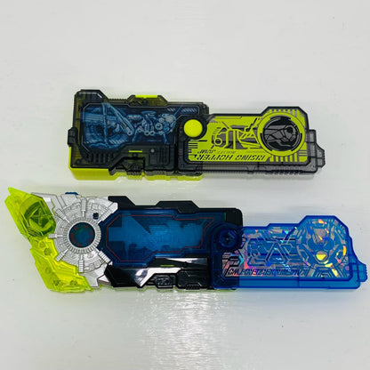 おもちゃ・玩具 変身ベルトDX飛電ゼロワンドライバー＆ゼロツープログライズキー＆ゼロツードライバーユニット「仮面ライダーゼロワン」【飾磨店】