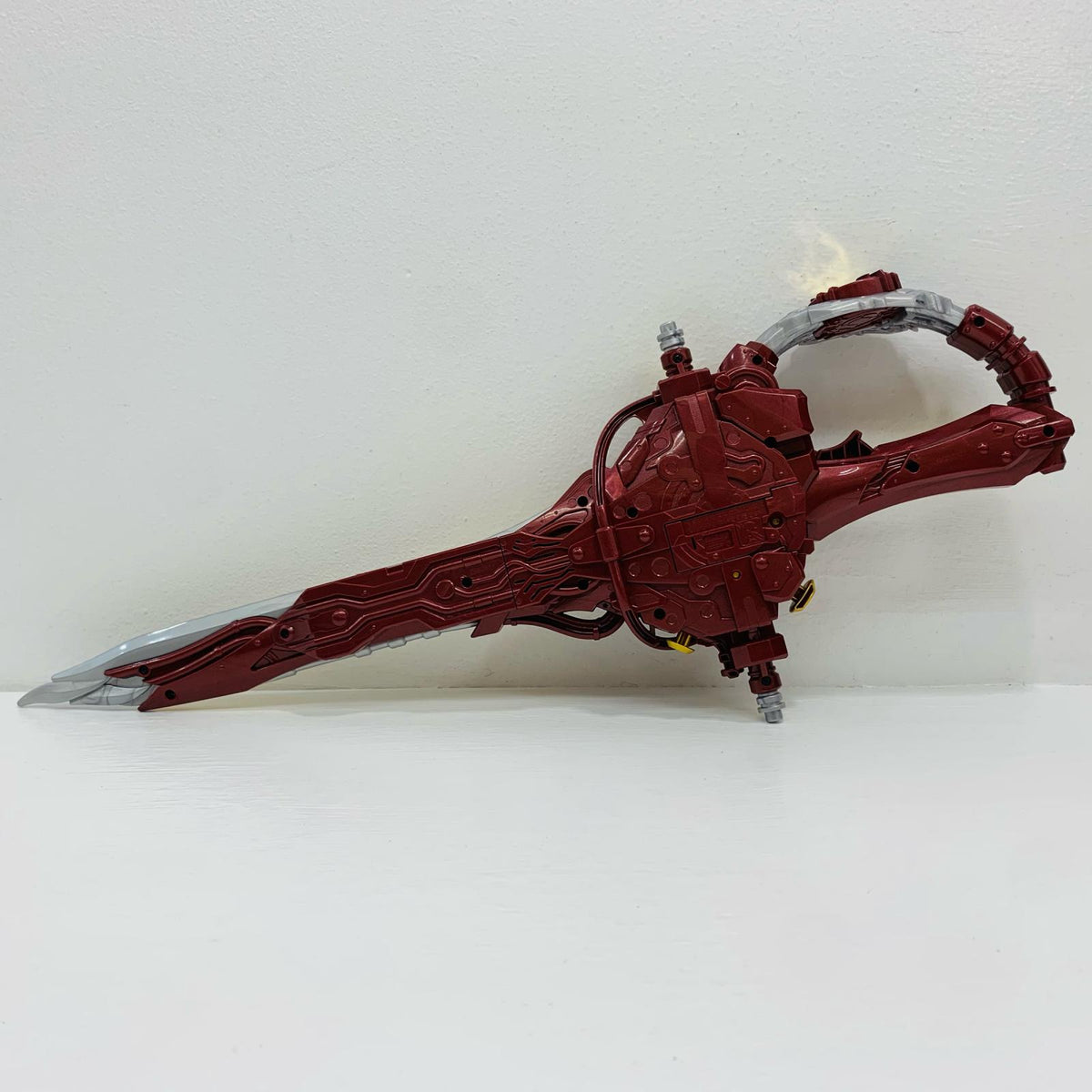 フィギュア 変身聖剣DX煙叡剣狼煙「仮面ライダーセイバー/聖刃」プレミアムバンダイ限定【フィギュア】【飾磨店】