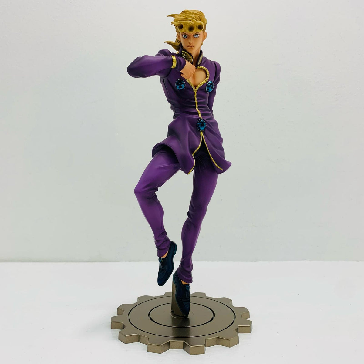 フィギュア ジョルノ・ジョバァーナ「ジョジョの奇妙な冒険第五部黄金の風」FIGUREMUSEUM1/8塗装済み完成品【フィギュア】【飾磨店】