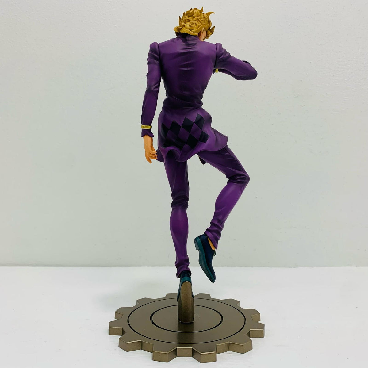 フィギュア ジョルノ・ジョバァーナ「ジョジョの奇妙な冒険第五部黄金の風」FIGUREMUSEUM1/8塗装済み完成品【フィギュア】【飾磨店】