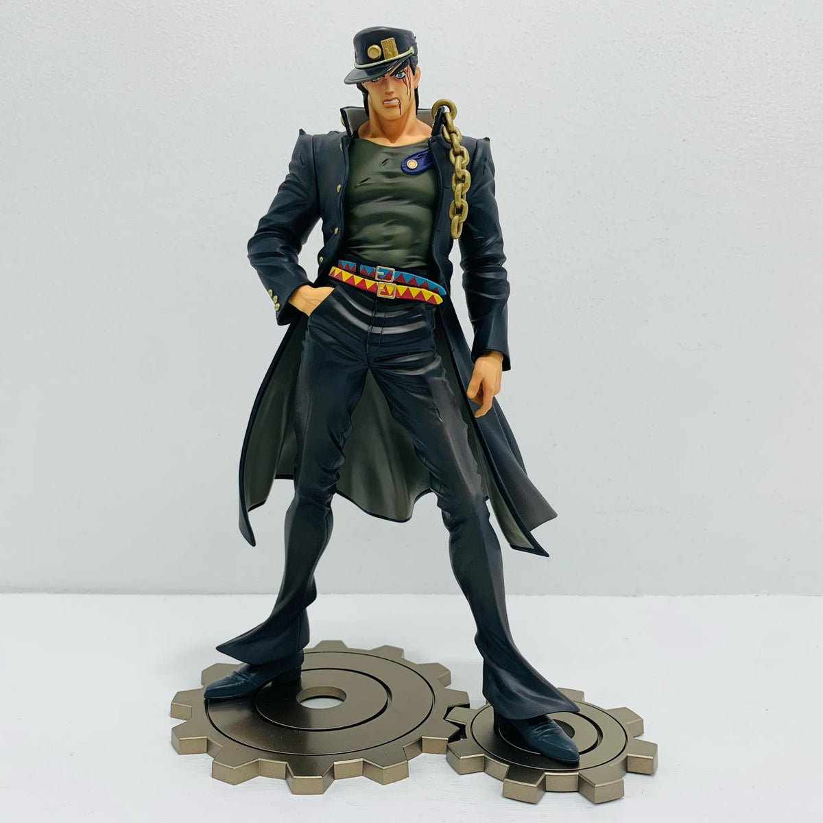 フィギュア 空条承太郎「ジョジョの奇妙な冒険第三部スターダストクルセイダース」FIGUREMUSEUM1/8塗装済み完成品【フィギュア】【飾磨店】