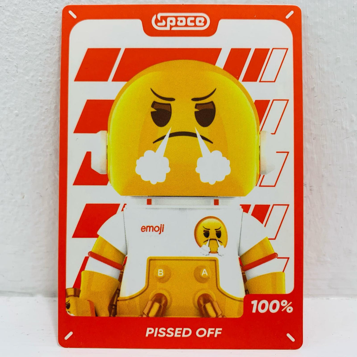 フィギュア PISSED OFF 「POPMART MEGA SPACE MOLLY 100%×emoji シリーズ【フィギュア】【飾磨店】