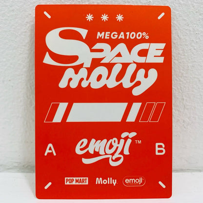 フィギュア SO WHAT 「POPMART MEGA SPACE MOLLY 100%×emoji シリーズ」【フィギュア】【飾磨店】
