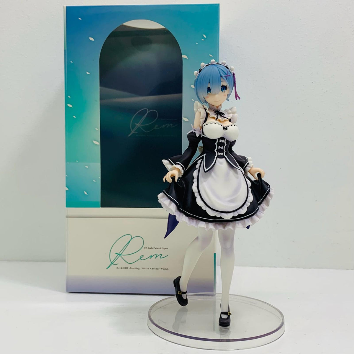 フィギュア レム「Re：ゼロから始める異世界生活」1/7プラスチック製塗装済み完成品GOODSMILEONLINESHOP限定 1/7プラスチック製塗装済み完成品GOODSMILEONLINESHOP限定【フィギュア】【飾磨店】