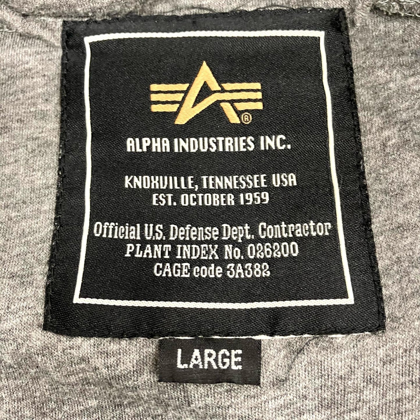ALPHA | アルファ INDUSTRIES ミリタリージャケット TA7013-8519 グリーン サイズ：L【イオン広店】