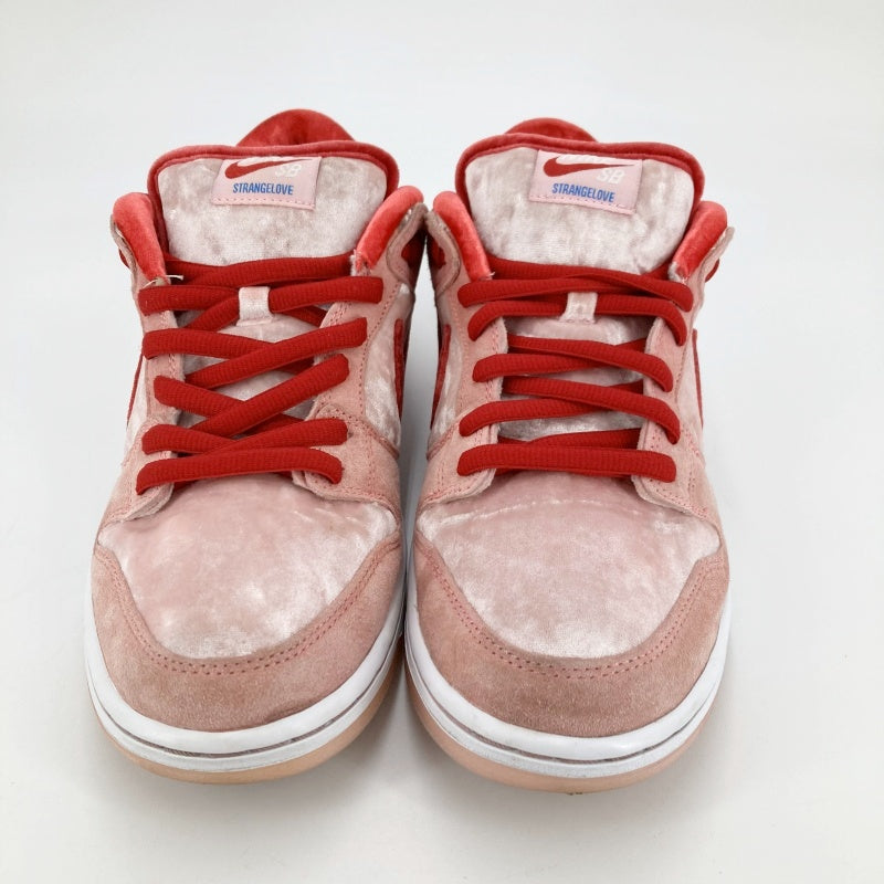 NIKE SB | ナイキエスビー Strangelove × Nike SB Dunk Low スニーカー CT2552-800 ピンク【イオン広店】