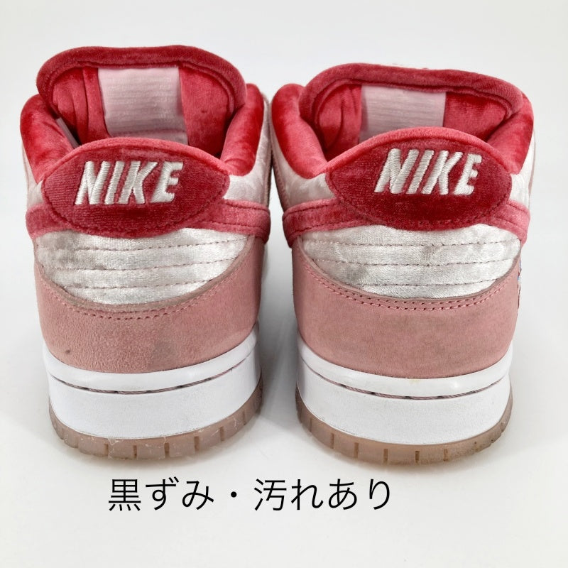 NIKE SB | ナイキエスビー Strangelove × Nike SB Dunk Low スニーカー CT2552-800 ピンク【イオン広店】