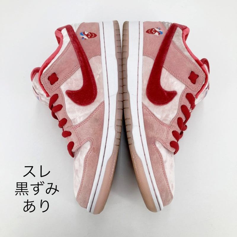 NIKE SB | ナイキエスビー Strangelove × Nike SB Dunk Low スニーカー CT2552-800 ピンク【イオン広店】