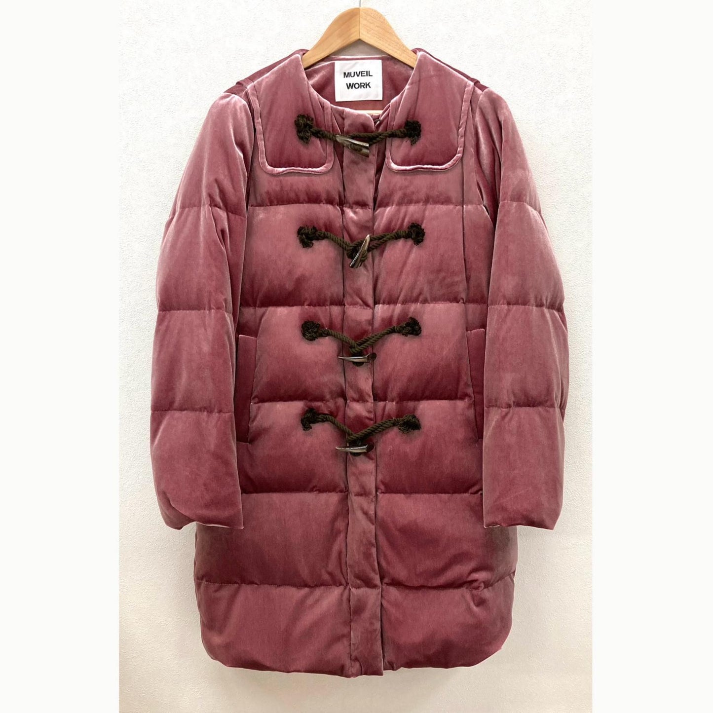 MUVEIL WORK べロアダウンダッフルコート ダッフルコート MW83FC006 ピンク サイズ：38【イオン広店】