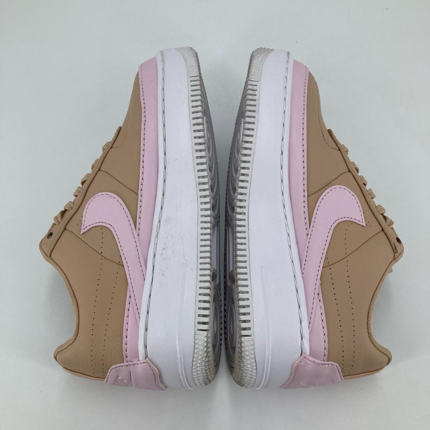 NIKE | ナイキ Women's Air Force 1 Jester XX スニーカー AO1220-202 ベージュ【イオン広店】