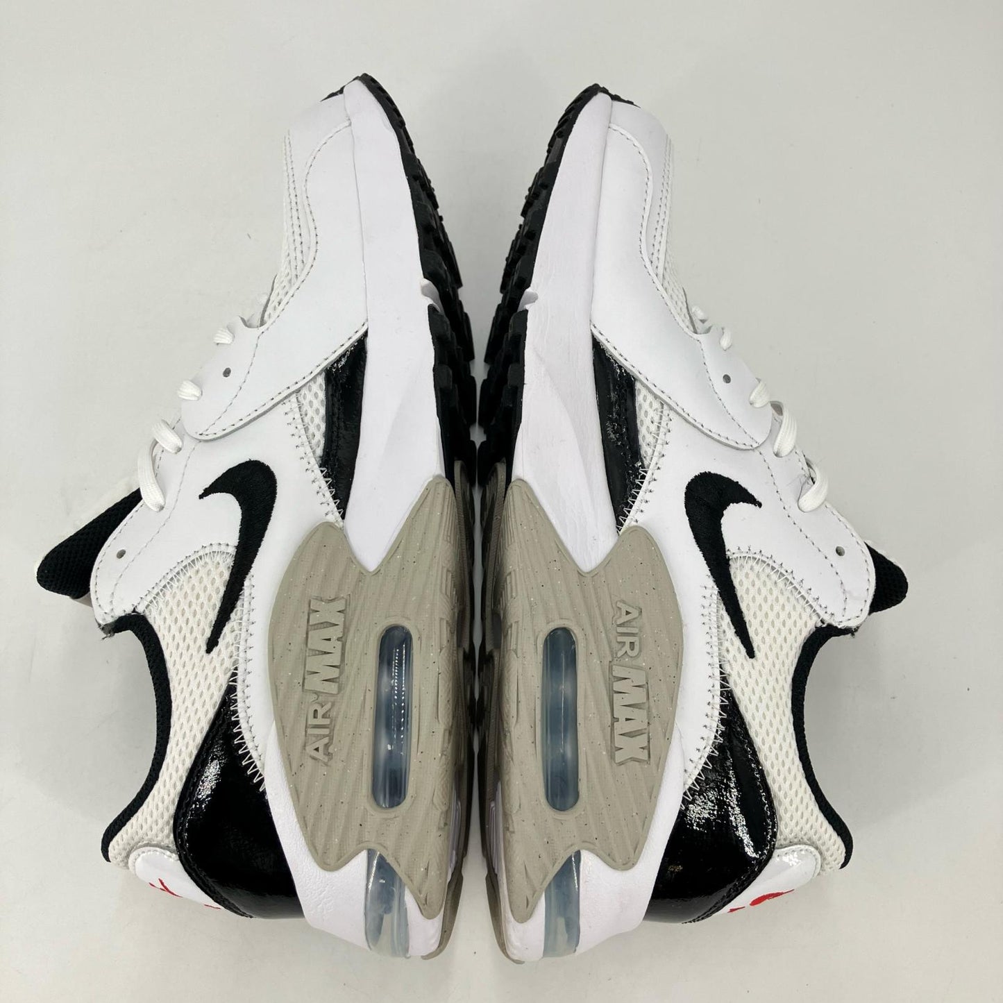 NIKE | ナイキ W Air Max Excee スニーカー DR2402-100 ホワイト 27cm【イオン広店】