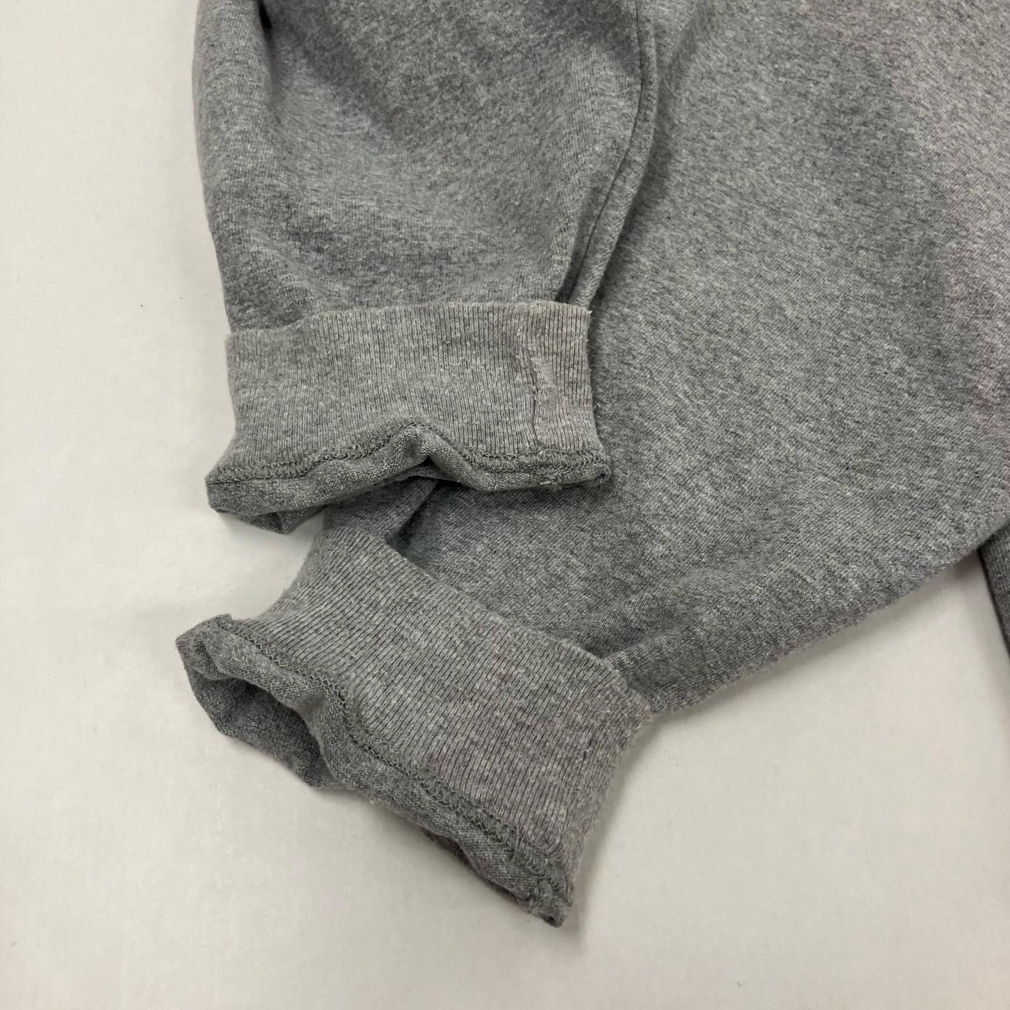 DESCENTE | デサント バックアーチロゴロンT 長袖Ｔシャツ グレー サイズ：2【イオン広店】