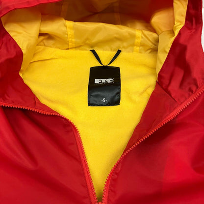 FTC | エフティーシー COLOR BLOCKED ANORAK JACKET その他アウター FTC018AWJ05 レッド サイズ：S【イオン広店】