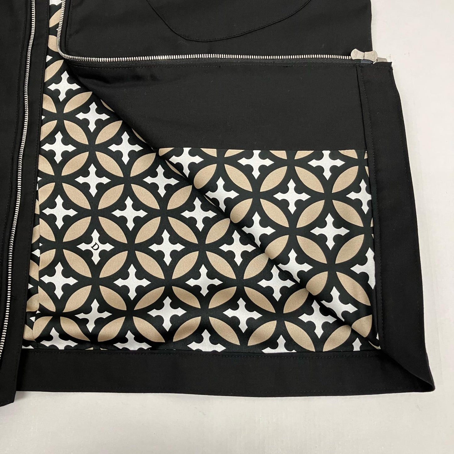 DRESSTERIOR | ドレステリア ラビット刺繍 アビエータージャケット ブルゾン 086-58002 ブラック サイズ：M【イオン広店】