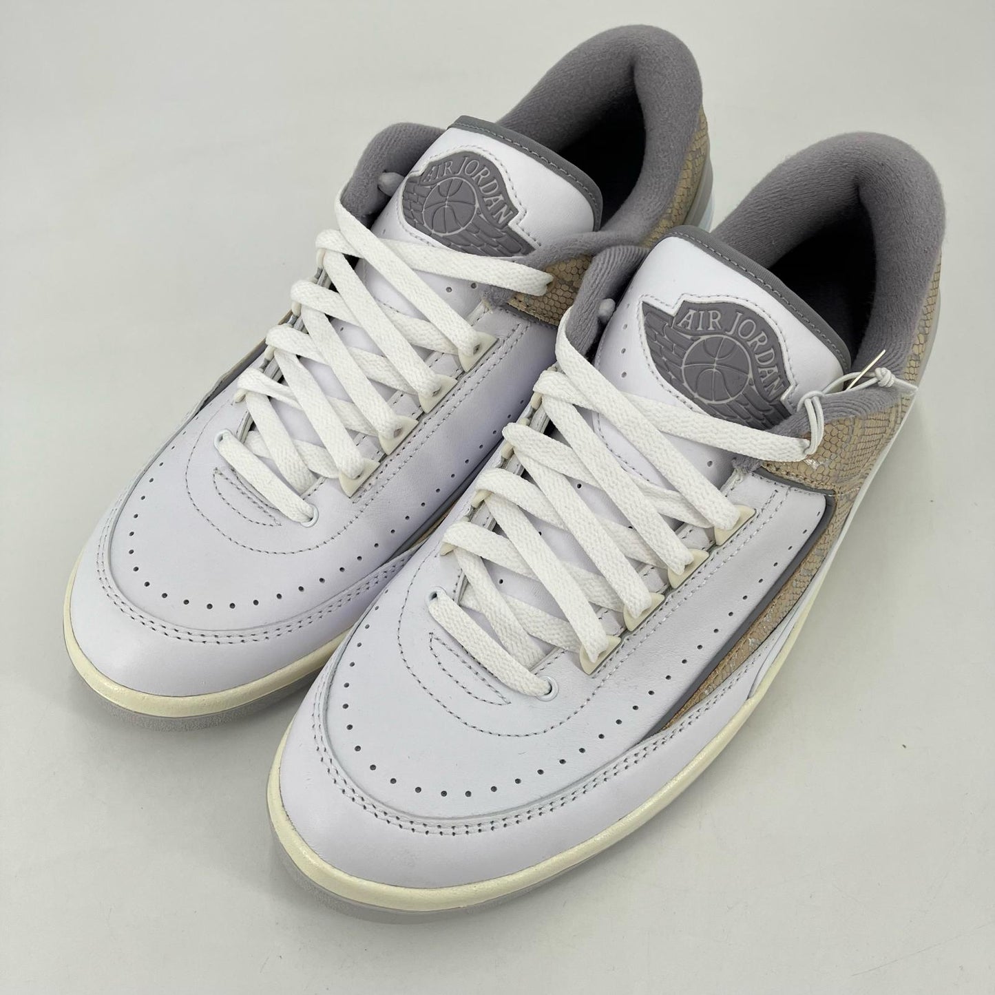NIKE AIR JORDAN | ナイキ　エアー　ジョーダン Air Jordan 2 Retro Low スニーカー DV9956-100 ホワイト 28.5cm【イオン広店】