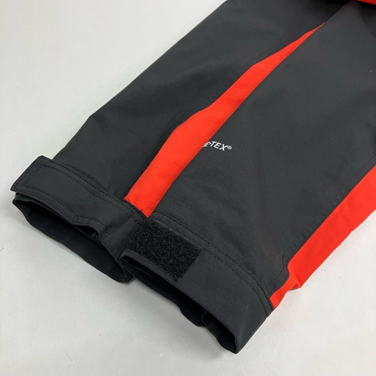 THE NORTH FACE | ザ・ノースフェイス Mountain Light Jacket マウンテンパーカー NP11834 オレンジ サイズ：L【イオン広店】