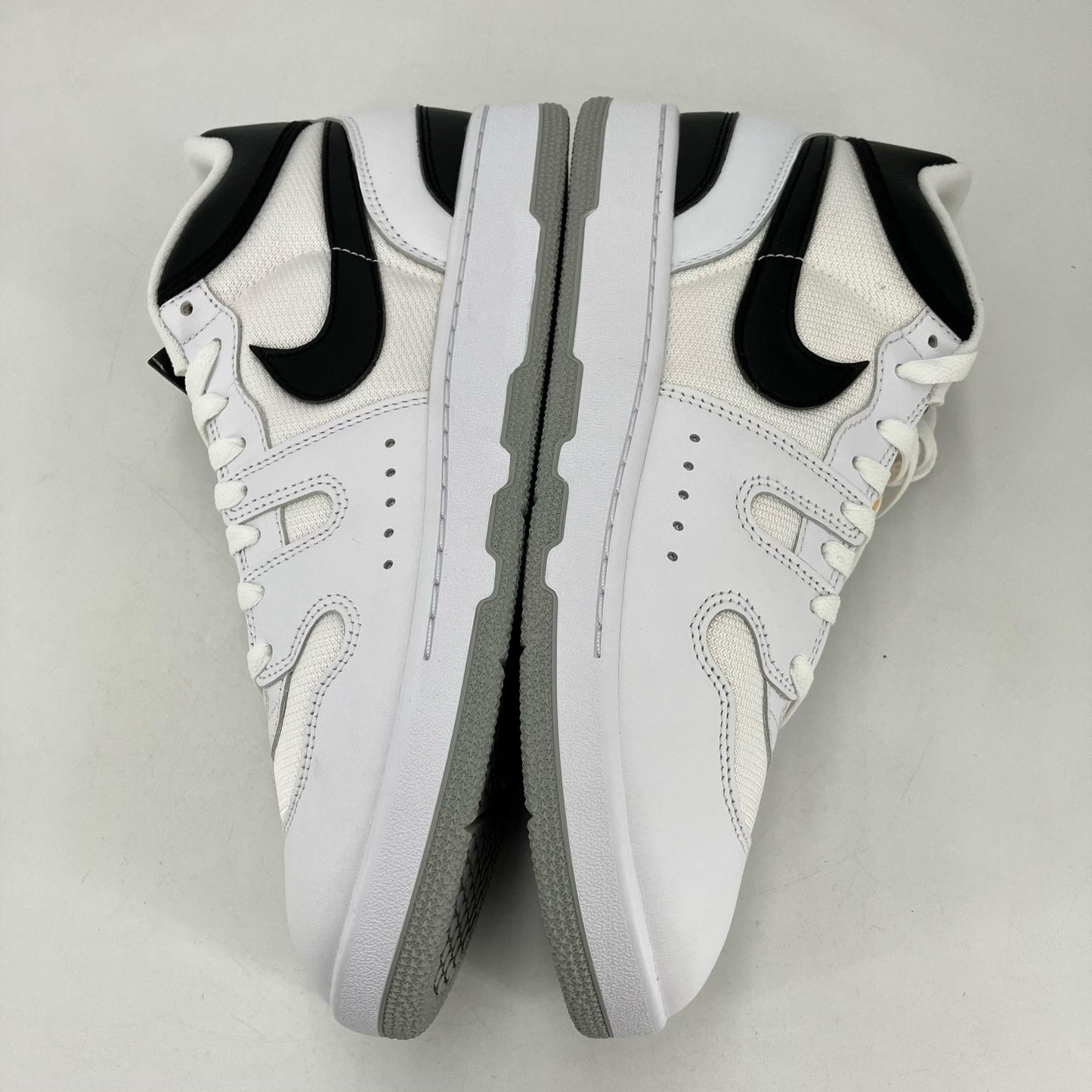 NIKE | ナイキ Attack QS SP スニーカー FB8938-101 ホワイト 29cm【イオン広店】