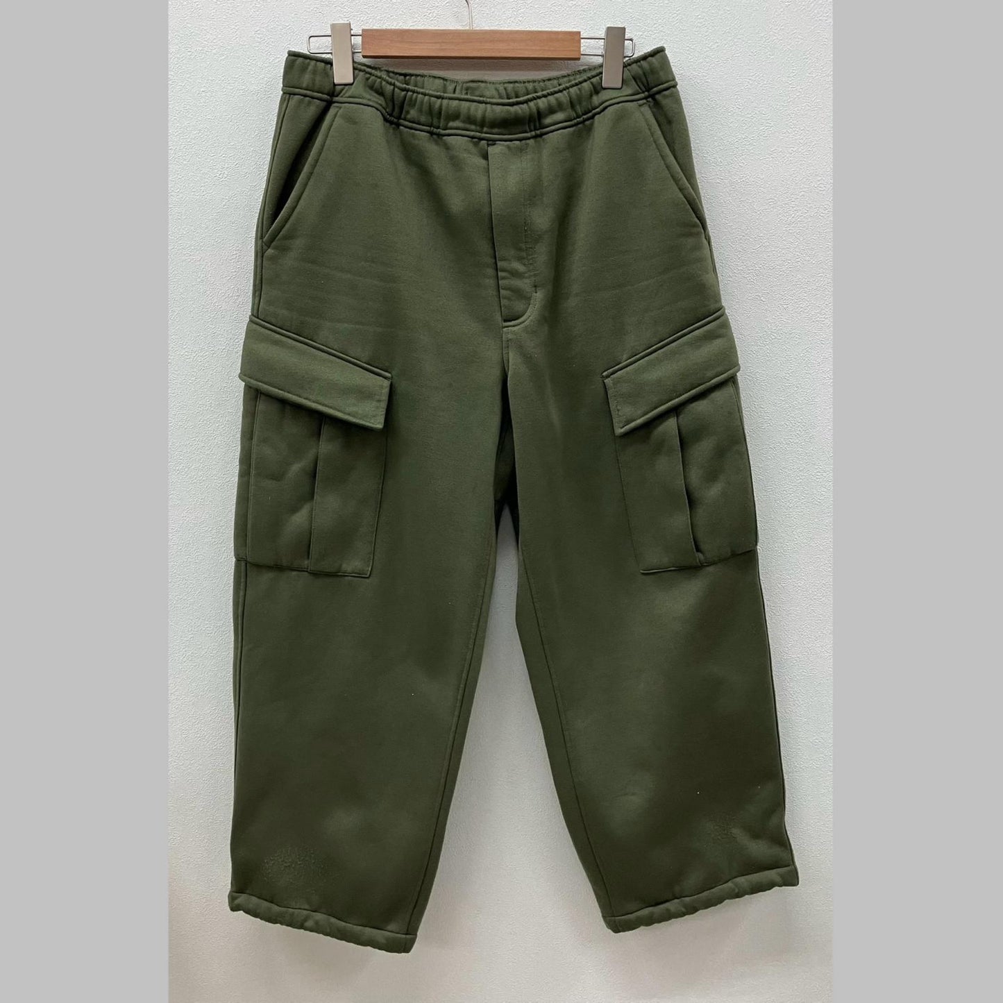 DAIWA PIER39 | ダイワピア TECH SWEAT 6P PANTS パンツ BP-53022W カーキ サイズ：M【イオン広店】