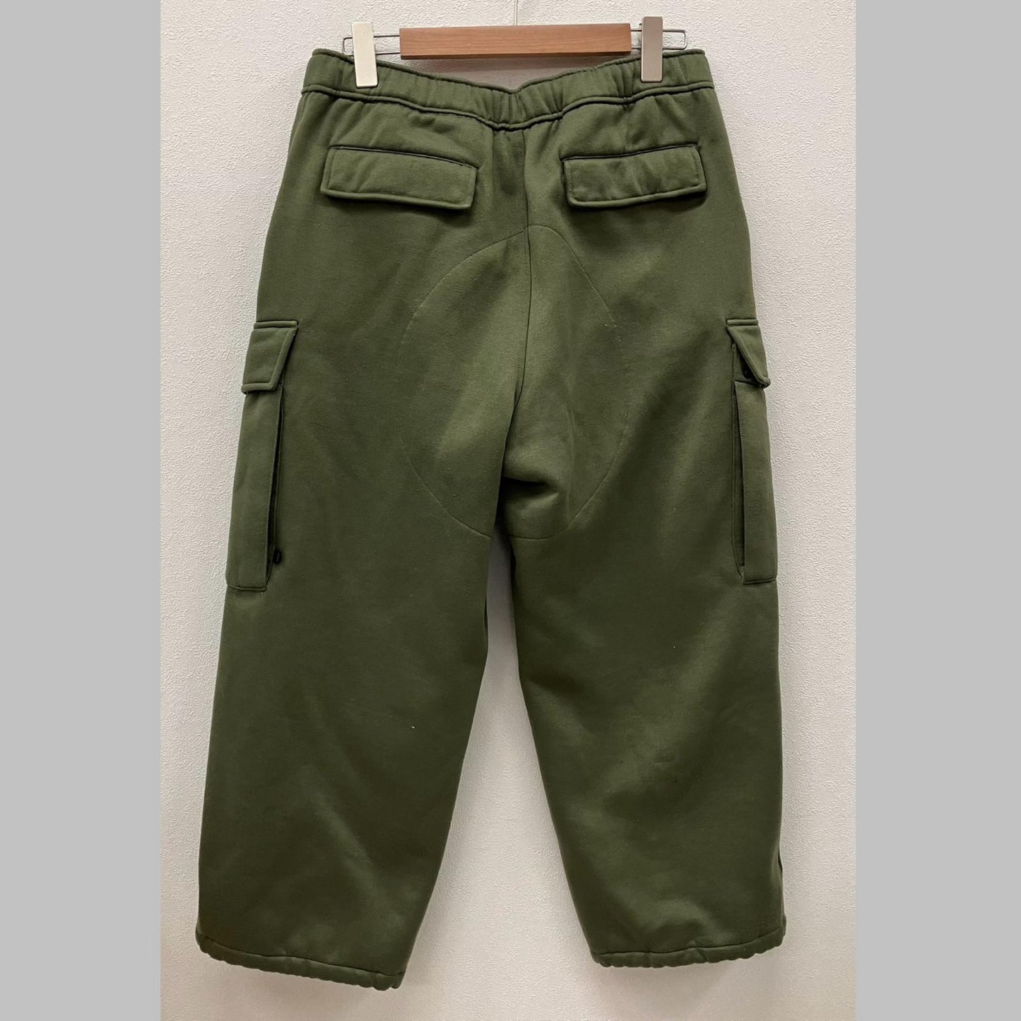 DAIWA PIER39 | ダイワピア TECH SWEAT 6P PANTS パンツ BP-53022W カーキ サイズ：M【イオン広店】