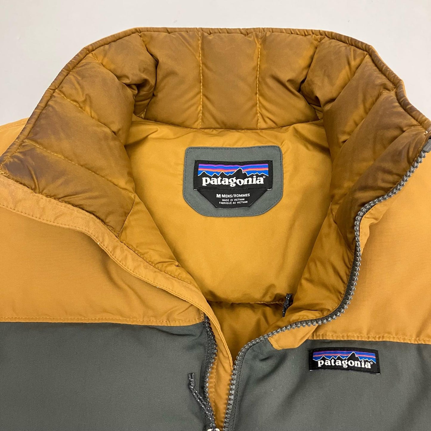 patagonia | パタゴニア Bivy Down Jacket ダウンジャケット 28322FA16 マルチカラー サイズ：M【イオン広店】