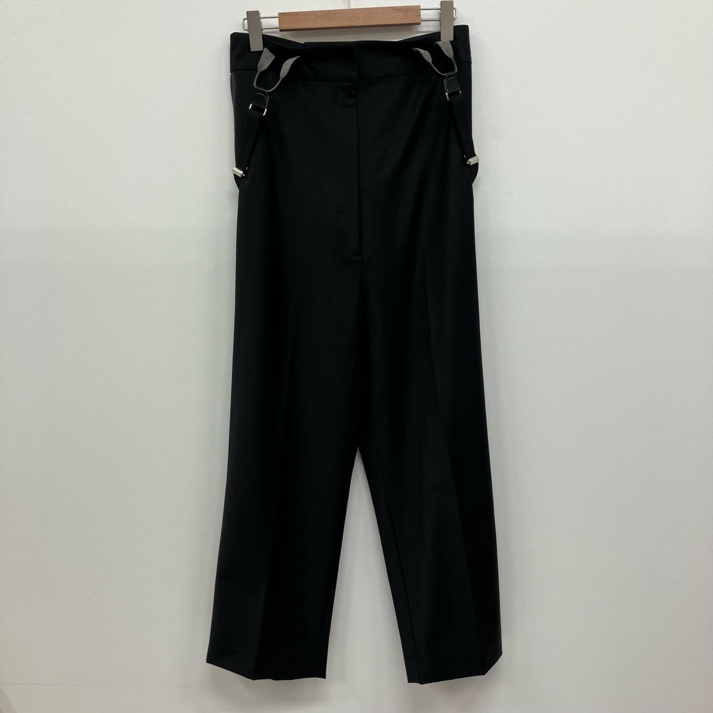 BEAUTY & YOUTH UNITED ARROWS | ビューティーアンドユースユナイテッドアローズ トロピカルハイウエストサスペンダーパンツ パンツ 1614-299-5998 ブラック サイズ：M【イオン広店】