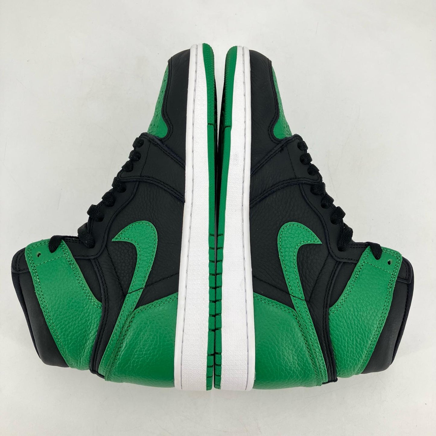 NIKE AIR JORDAN | ナイキ　エアー　ジョーダン Air Jordan 1 Retro High OG スニーカー 555088-030 グリーン 27.5cm【イオン広店】