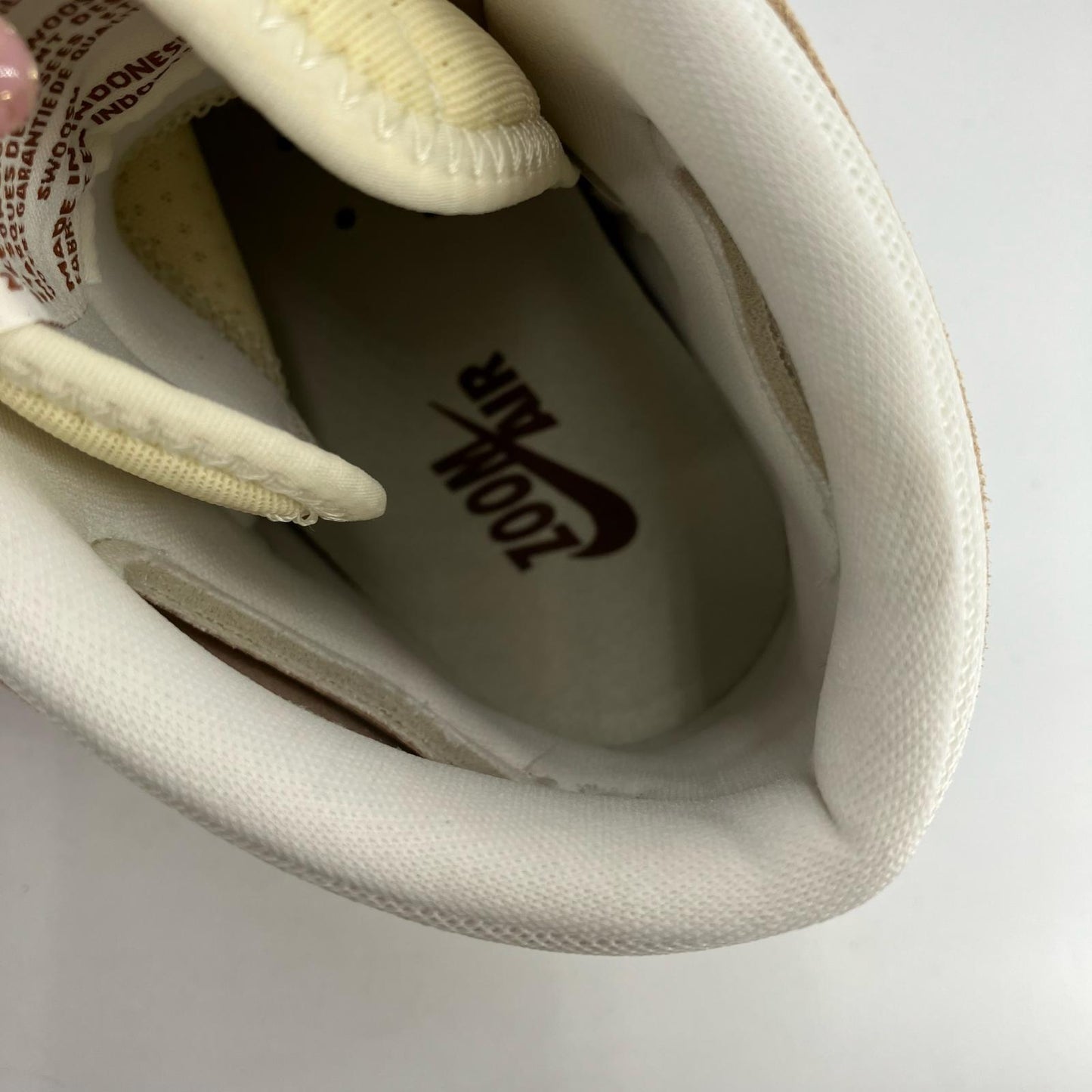 NIKE AIR JORDAN | ナイキ　エアー　ジョーダン Air Jordan 1 High Zoom CMFT 2 スニーカー DV1307-120 ベージュ 28.5cm【イオン広店】