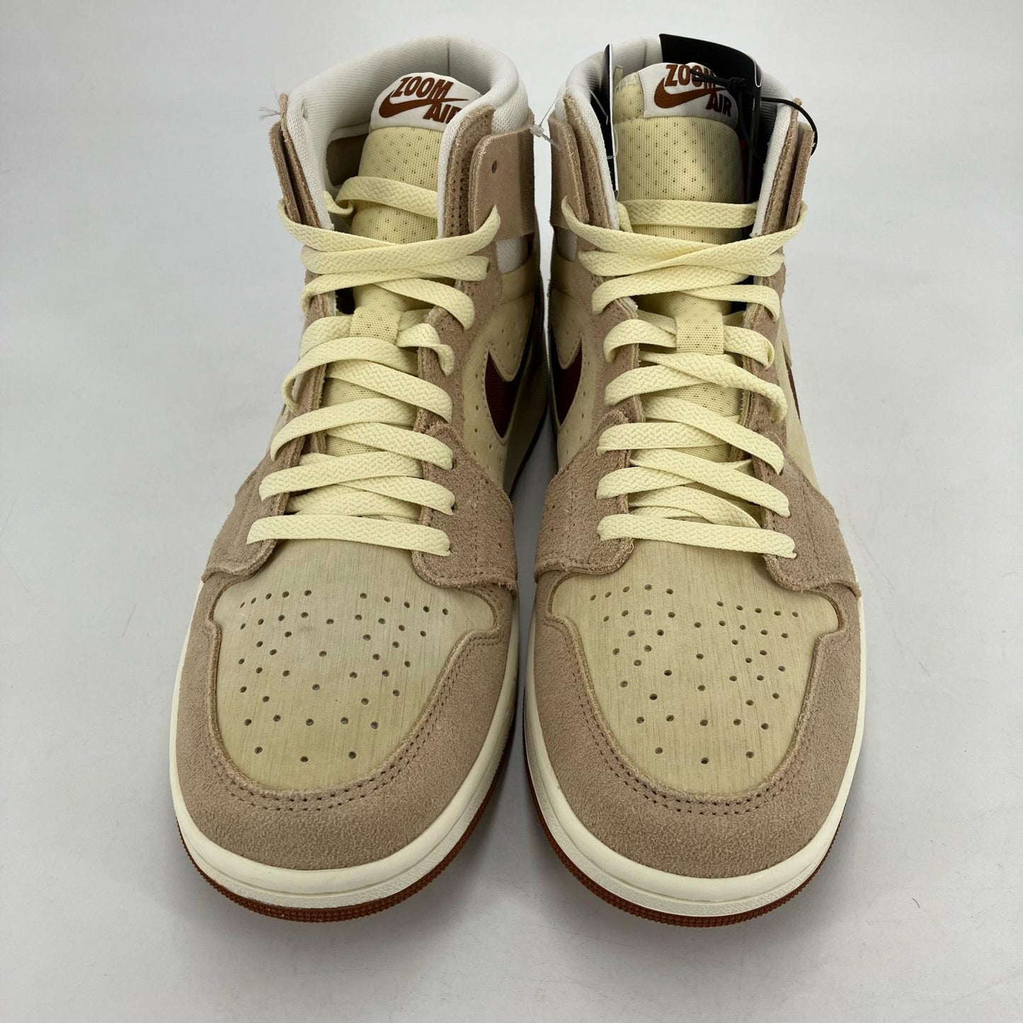 NIKE AIR JORDAN | ナイキ　エアー　ジョーダン Air Jordan 1 High Zoom CMFT 2 スニーカー DV1307-120 ベージュ 28.5cm【イオン広店】