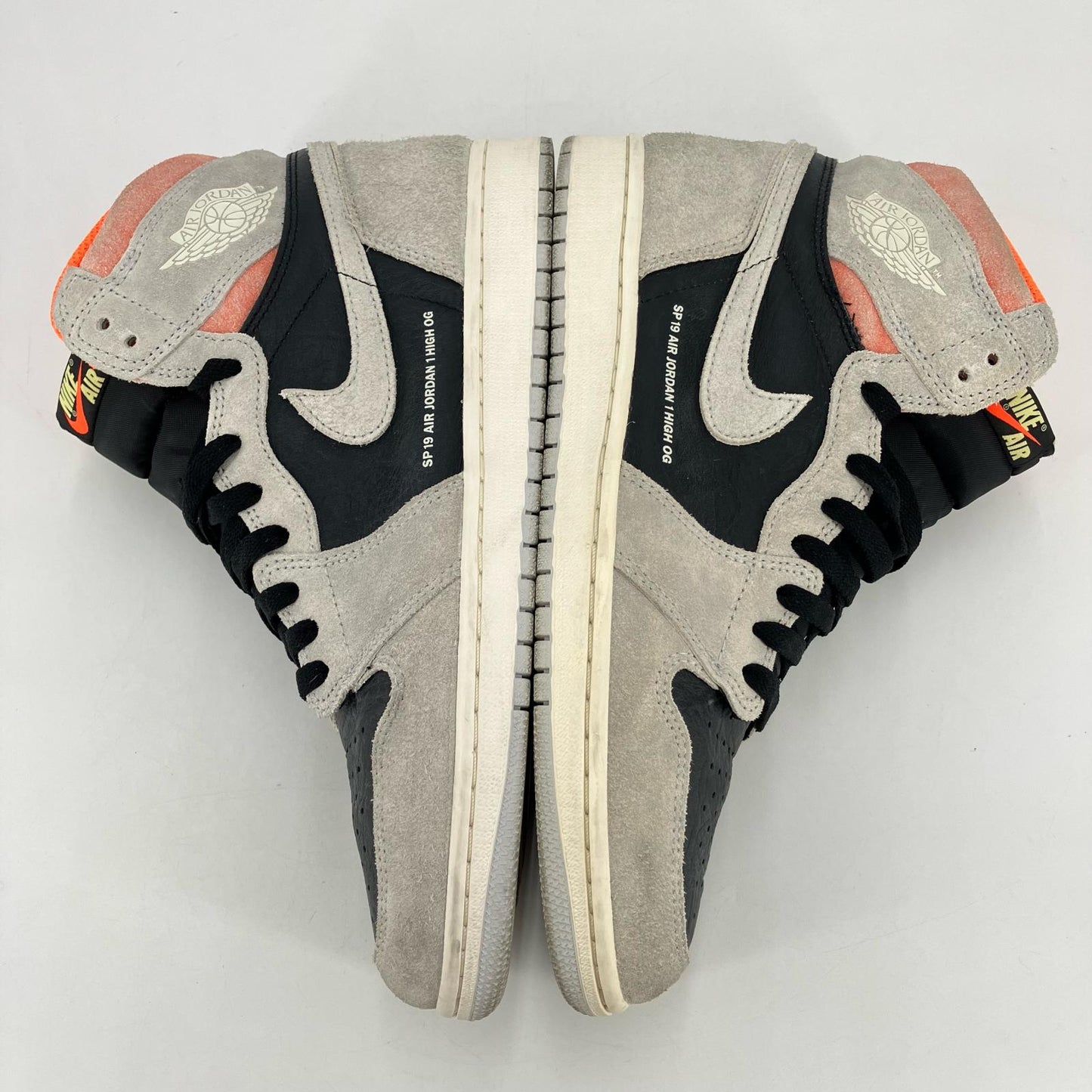 NIKE AIR JORDAN | ナイキ　エアー　ジョーダン Air Jordan 1 RETRO High OG スニーカー 555088-018 グレー 28.5cm【イオン広店】