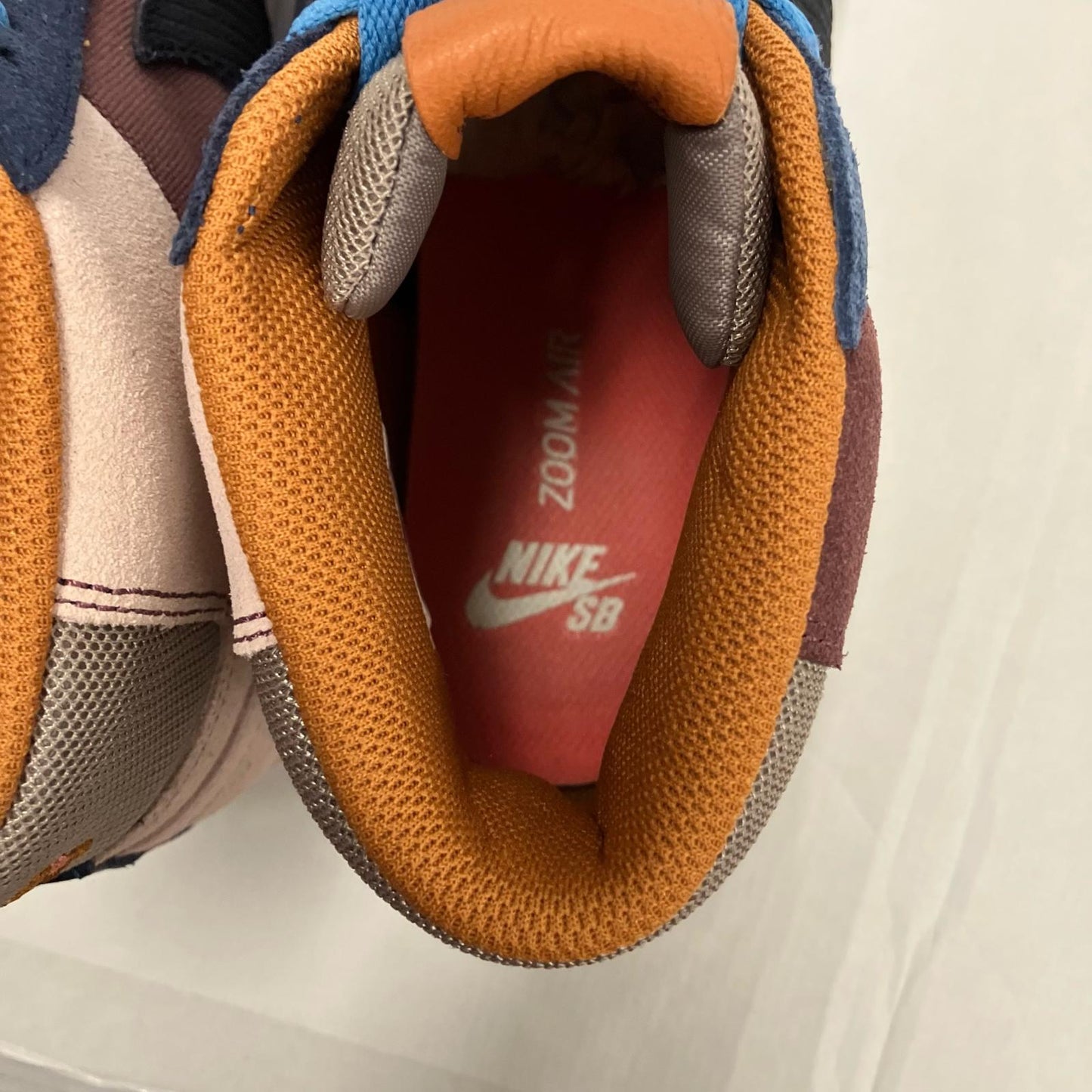 NIKE SB | ナイキエスビー SB Blazer Mid スニーカー DA8854-600 マルチカラー 27cm【イオン広店】