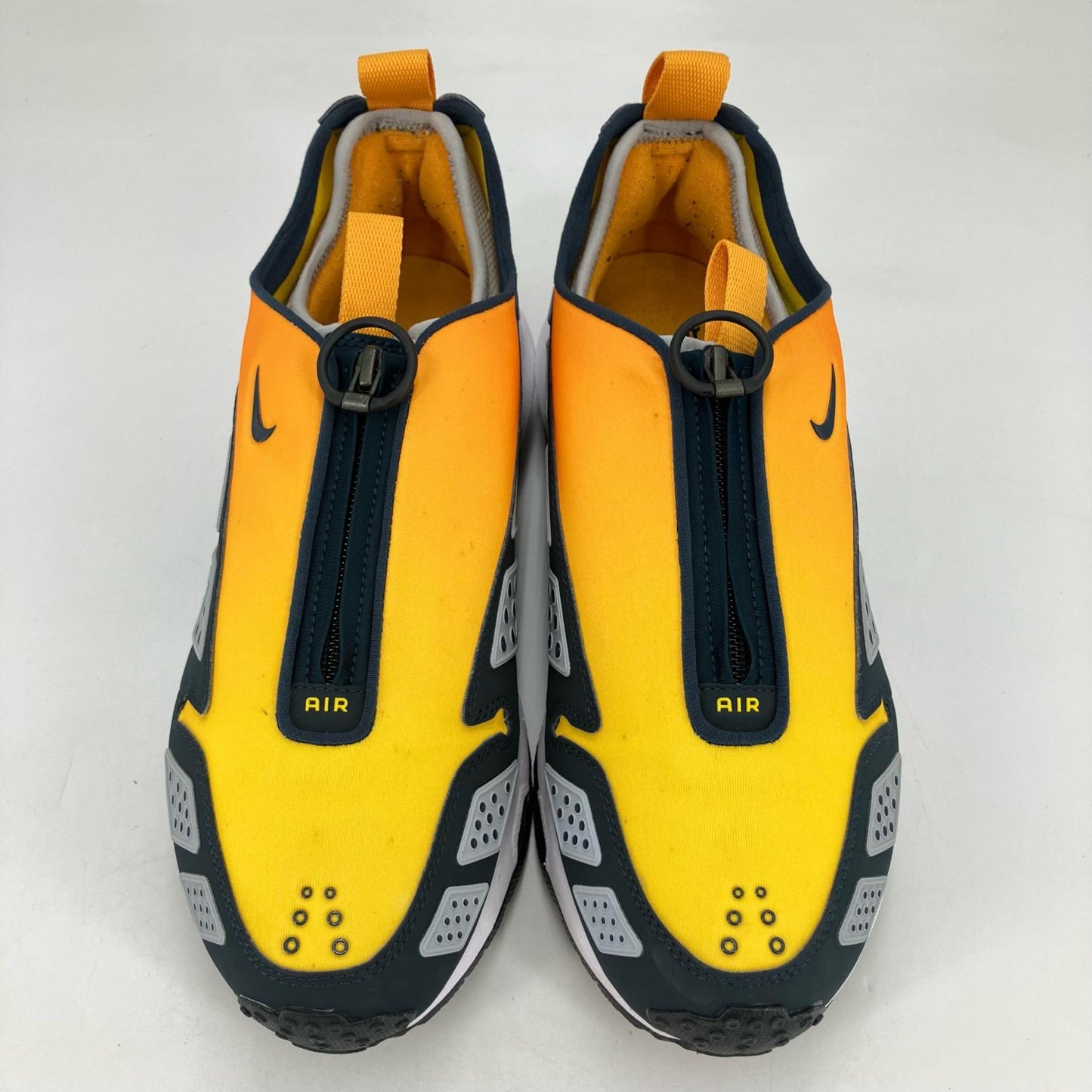 NIKE | ナイキ Women's Air Max SNDR? スニーカー HJ8080-700 イエロー 27.5cm【イオン広店】