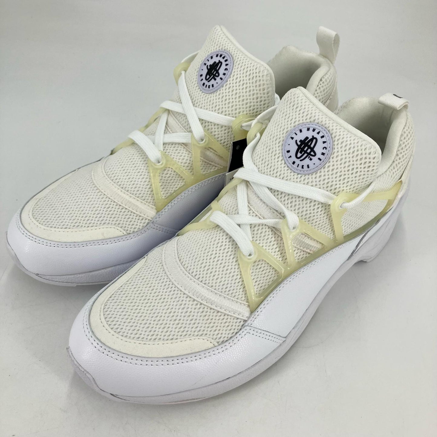 NIKE | ナイキ WMNS AIR HUARACHE LIGHT PRM スニーカー 819011-101 ホワイト 28cm【イオン広店】
