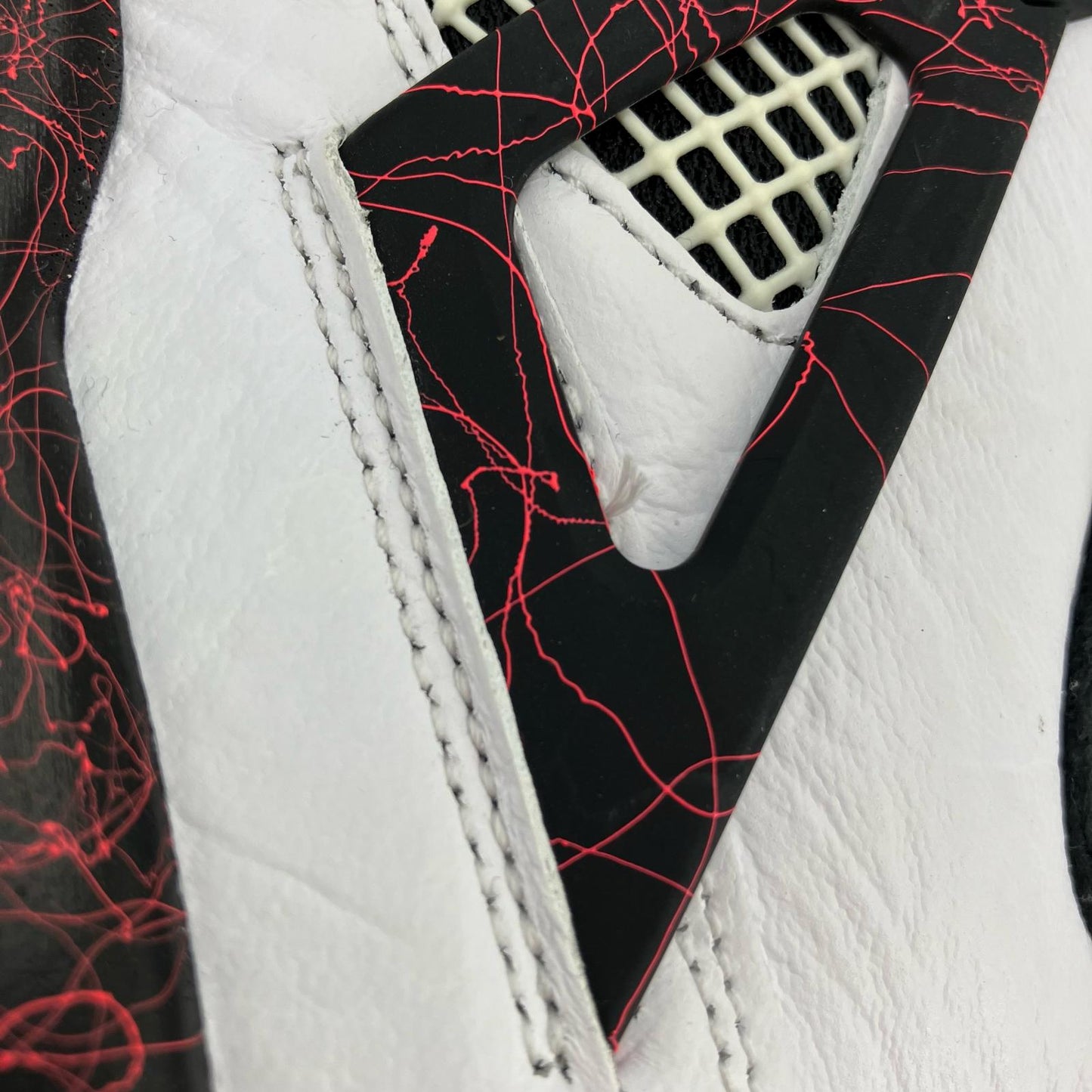 NIKE AIR JORDAN | ナイキ　エアー　ジョーダン Air Jordan 4 Retro スニーカー 308497-116 ホワイト 26.5cm【イオン広店】