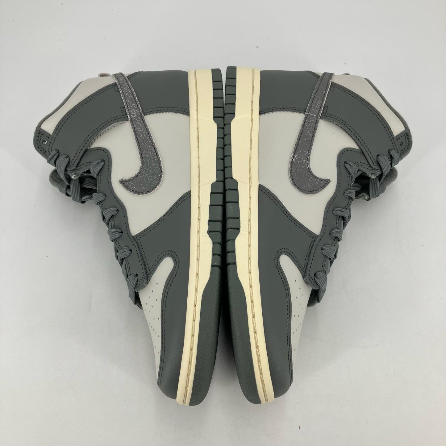 NIKE | ナイキ Dunk High Retro SE Vintage スニーカー DM0582-001 グレー 26.5cm【イオン広店】