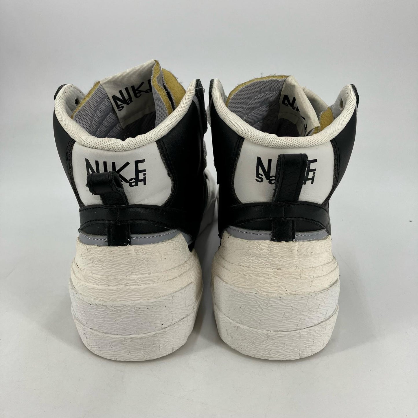 NIKE | ナイキ sacai × NIKE BLAZER MID スニーカー BV0072-002 ブラック 26.5cm【イオン広店】